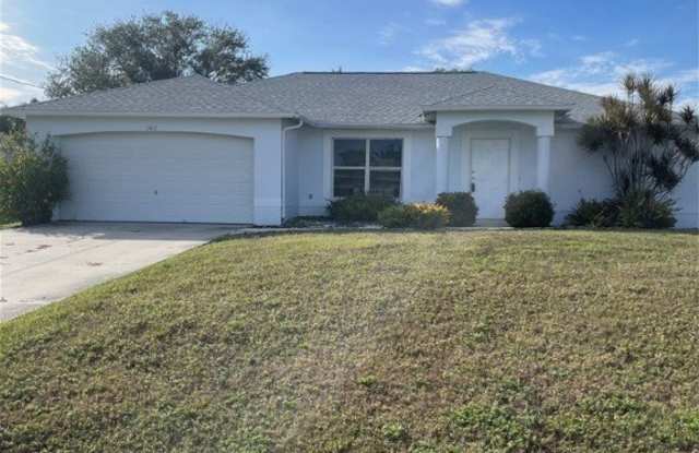1412 SW 19th Place photos photos