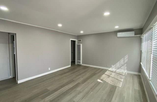 3243 Rosemead Place Gallery 4