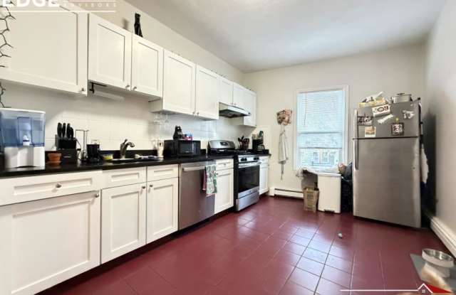 1102 Cambridge St. photos photos