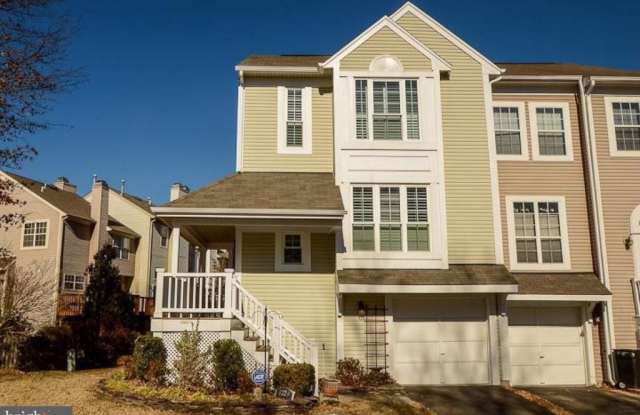 8326 LINDEN OAKS COURT photos photos