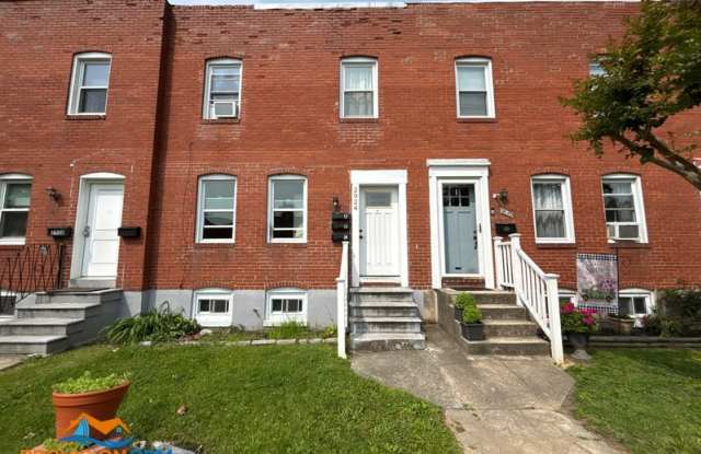 2924 Yorkway photos photos