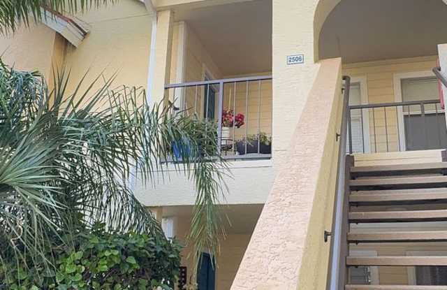 Beautifully  3-bedroom, 2-bath unit located in the desirable Venetian Palms community in Fort Myers FL. photos photos