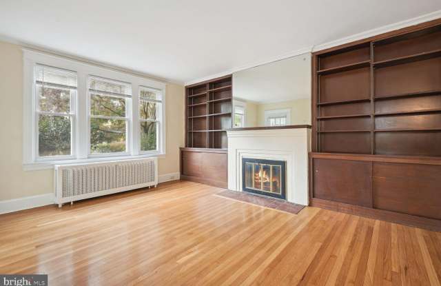 3727 VAN NESS STREET NW Gallery 3