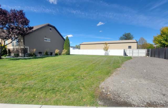 Large and Spacious Lehi Home Gallery 4