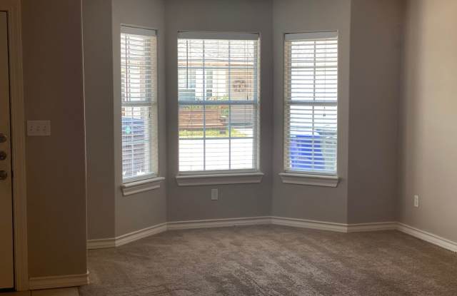 Ridgeway Townhomes, 2 bedroom, 2 baths Gallery 3