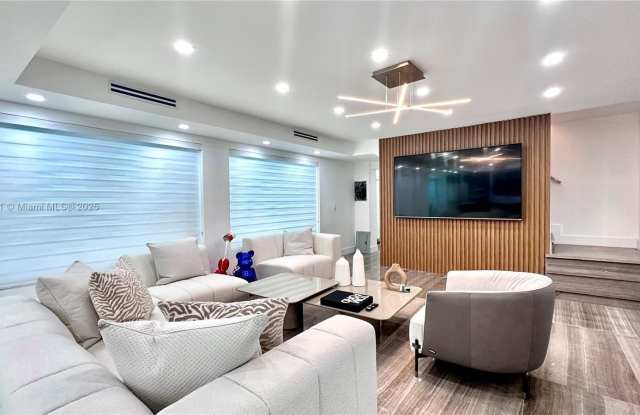 18940 NE 22nd Ave - 18940 Northeast 22nd Avenue, Ojus, FL 33179 18940 NE 22nd Ave - 18940 Northeast 22nd Avenue, Ojus, FL 33179