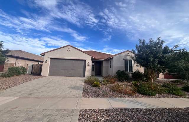 2 Weeks Free Rent! 2880 N Riverdale Ln, Casa Grande, AZ 85122 | Spacious 4 Bed, 3 Bath Newer Home Gallery 1