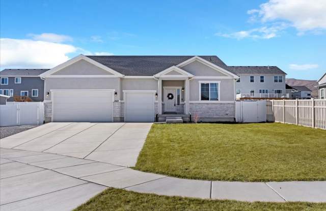 Gorgeous 5 Bedroom Home in Saratoga Springs! photos photos