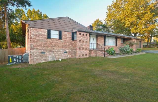 13 Blueridge Drive Gallery 2