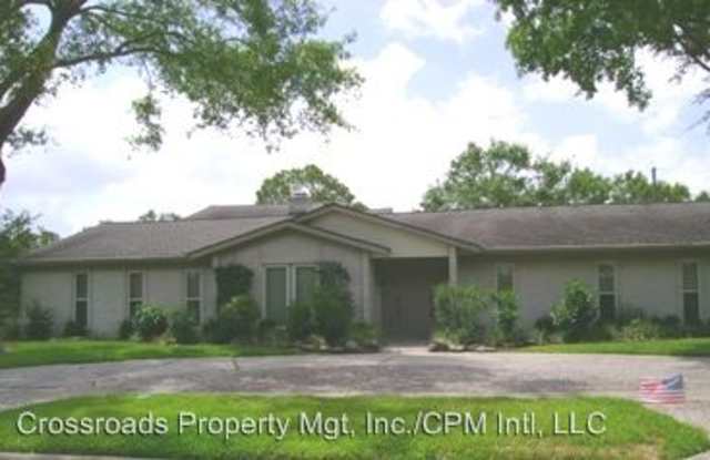 5703 Darnell St - 5703 Darnell Street, Houston, TX 77096