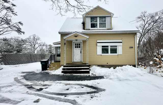 542 North St photos photos