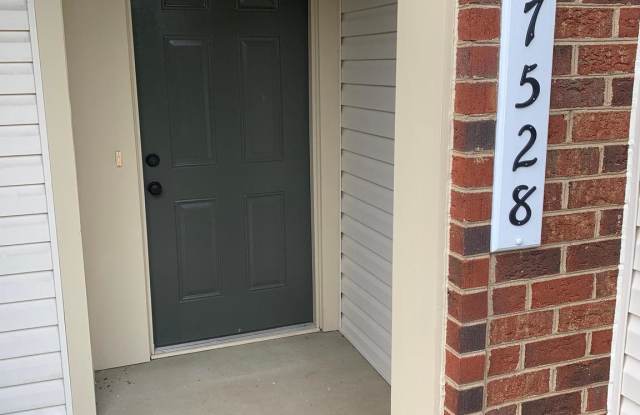 7528 BRUNSON CIRCLE Gallery 3