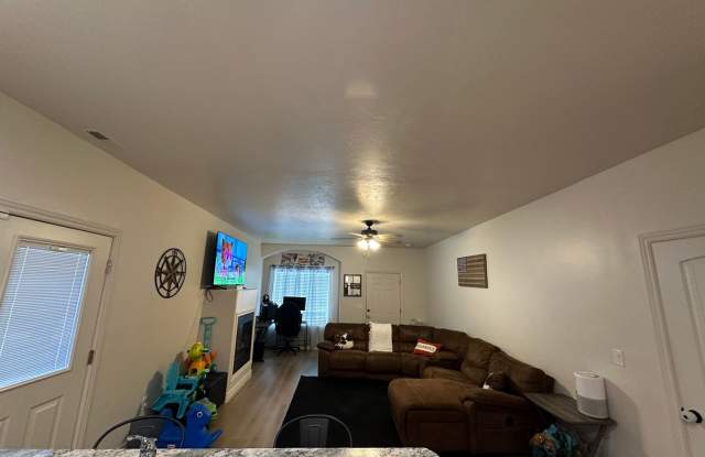 896 S 110 W - 1 Cedar City, UT 84720 Gallery 3