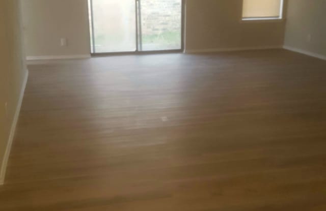 1126 Cypress Lane Gallery 3