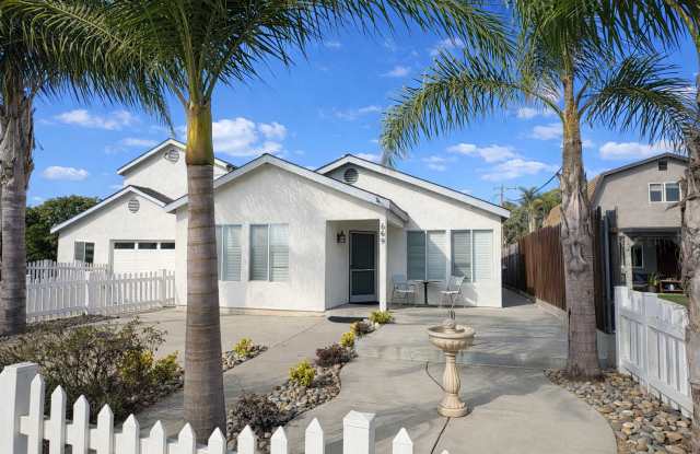 Unique 3 Bedroom, 3 Bathroom Home in Oceano photos photos