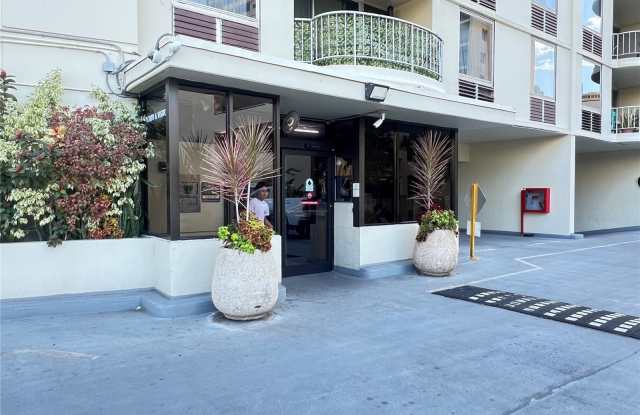 1717 Ala Wai Boulevard unit: 407 photos photos