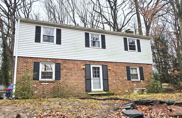 734 Trephanny Lane - 734 Trephanny Lane, Wayne, PA 19087