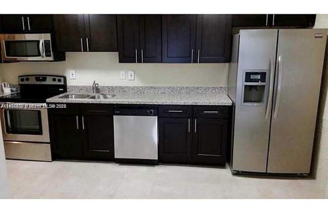 2418 Liberty St photos photos