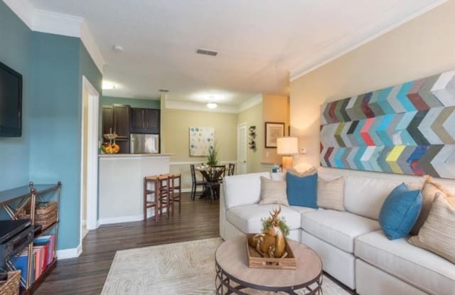 1501 Huntcliff Village Court 202 Gallery 2