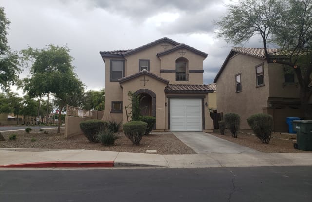 6405 W Valencia Dr - 6405 West Valencia Drive, Phoenix, AZ 85339