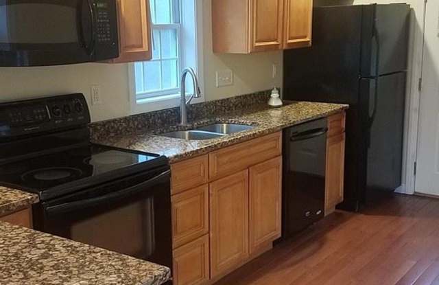 44 Everett Ave - 44 Everett Avenue, Worcester County, MA 01545