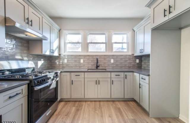 105 Coolidge St, Unit 1 photos photos