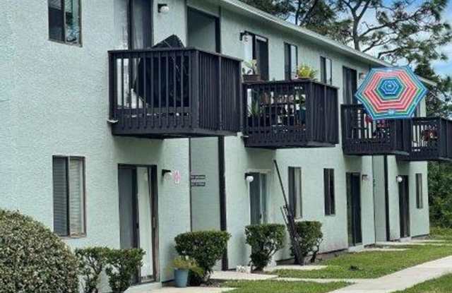 Clean and convenient 2‑bedroom in SE Palm Bay! photos photos Clean and convenient 2‑bedroom in SE Palm Bay! photos photos