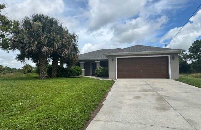 1063 Peach Street photos photos