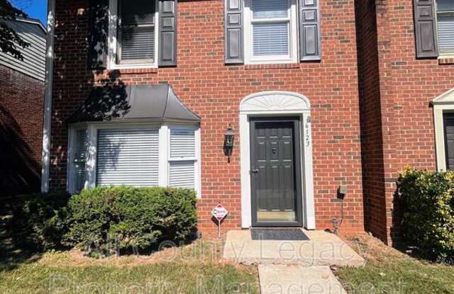 6123 Queen Anne Court photos photos