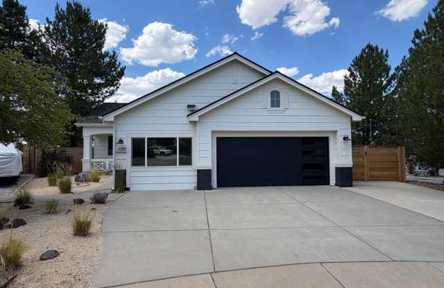 Beautiful Home in Stead! photos photos