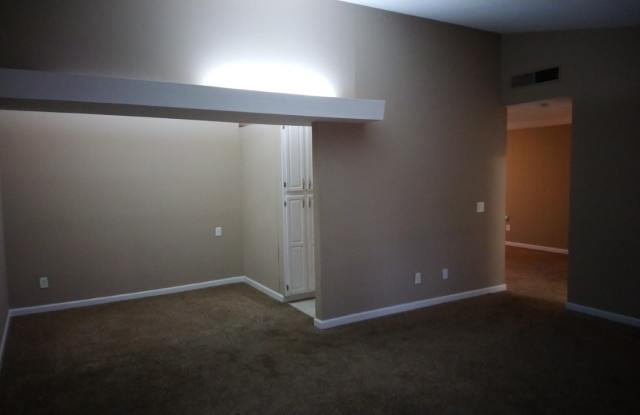 2480 Allen Drive Gallery 4