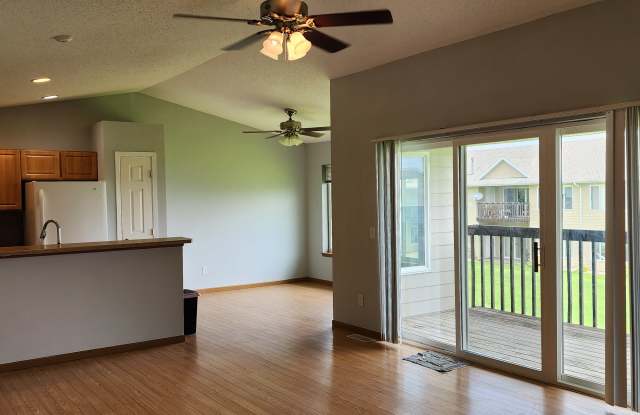 7107 56th St - 7107 56th Street, Sioux Falls, SD 57106