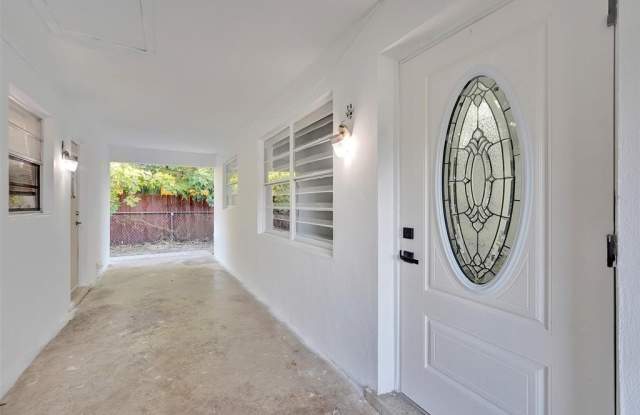 5310 NW 16th St photos photos 5310 NW 16th St photos photos