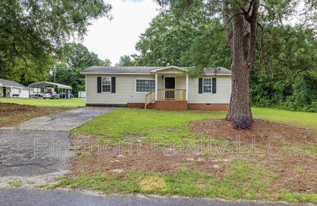 2140 Veterans Drive Gallery 1