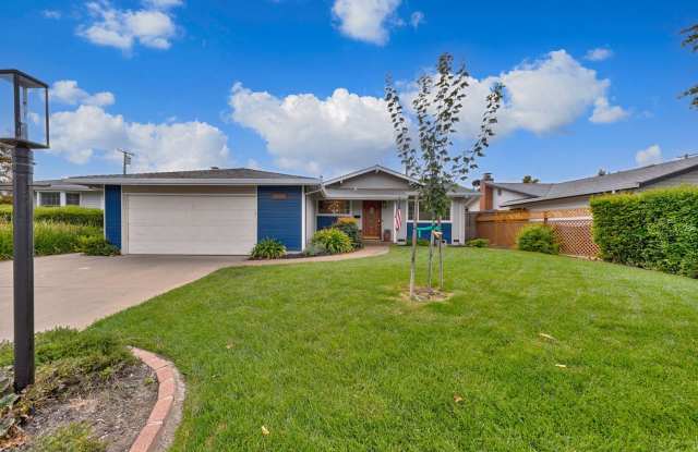 Charmingly Remodeled 3 Bed, 2 Bath Home Near California Montessori School! photos photos