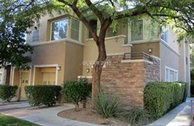 Gorgeous 2 Bdrm 2 bath Summerlin condo photos photos