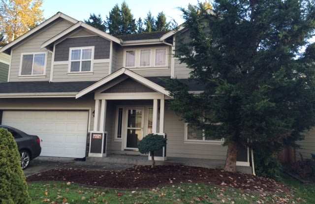 Crystal Heights Area of Puyallup-Fresh Paint and New Carpet! photos photos