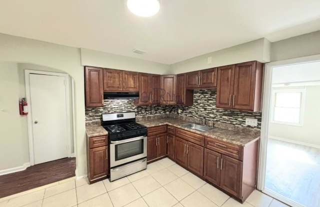 809 Summer Avenue photos photos