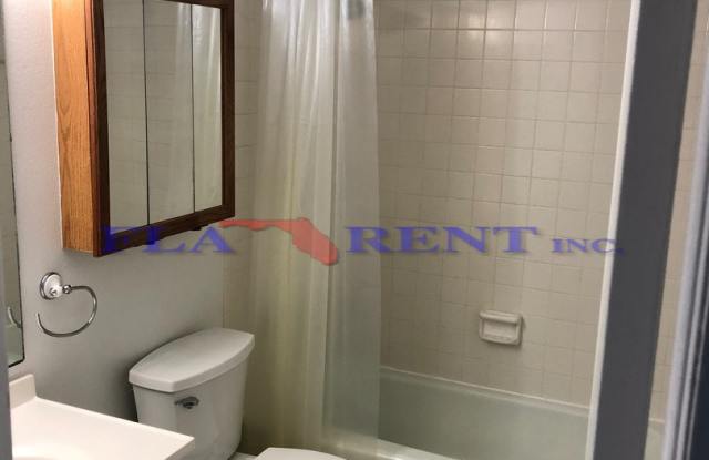 CUTE! LARGE 1 BED / 1 BATH CONDO (CASSELBERRY) Gallery 3