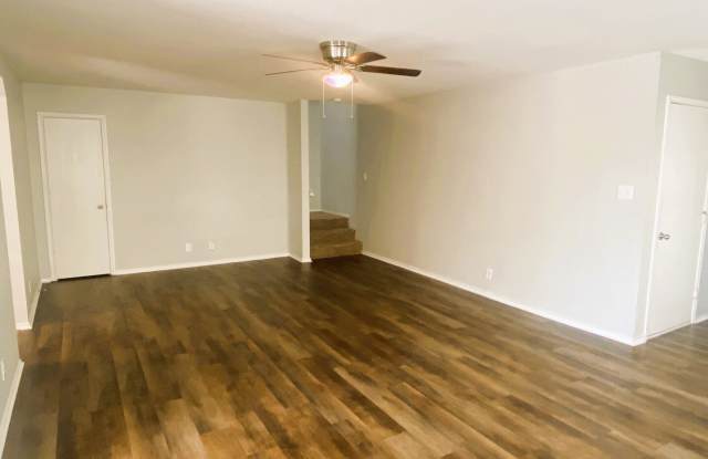 8034 Willow Country Gallery 4