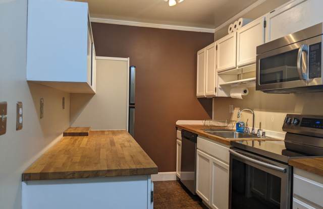Vintage Cap Hill Condo photos photos