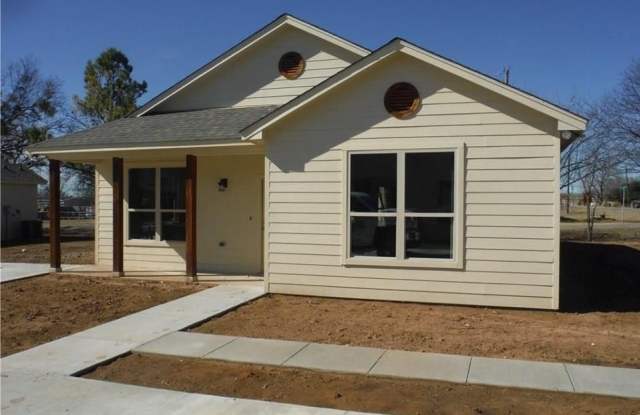 400 E Godley Avenue photos photos