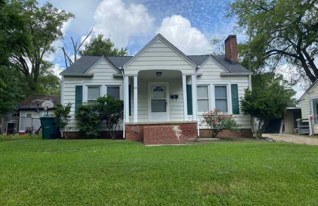 511 Spruce Street - 511 Spruce Street, Durham, NC 27703