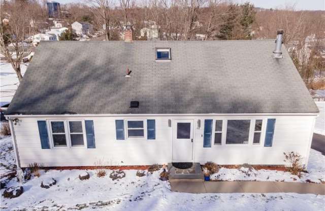 48 Quaker Hill Road - 48 Quaker Hill Road, Monroe, NY 10950