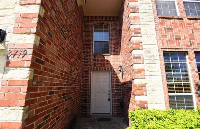 3719 Southern Grove Gallery 3