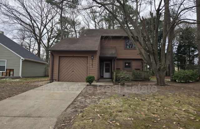 5761 Luck Lane photos photos