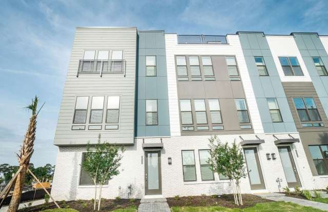 2050 PACKING DISTRICT WAY photos photos