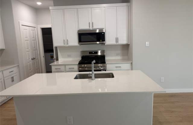 716 Knox River Drive Gallery 3