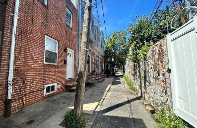 708 MEDINA Street photos photos