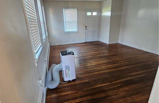 2572 Brecksville Road Gallery 4